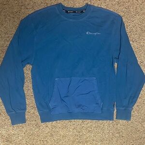 Champion Men's Crewneck Heavyweight Long Sleeve Tee in Blue